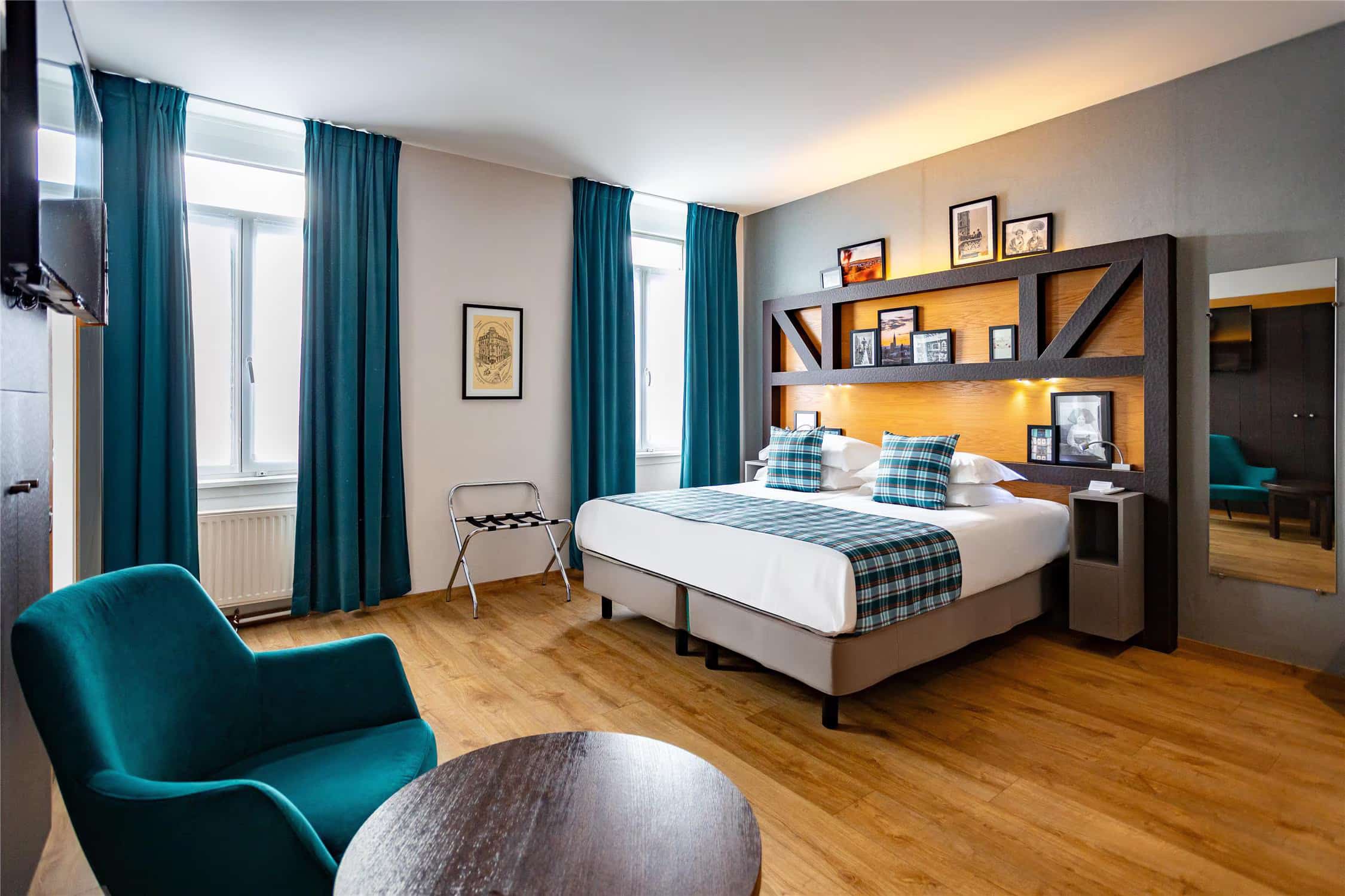 Rideaux velours occultants sur mesure dans les chambres du Best Western Plus Strasbourg
