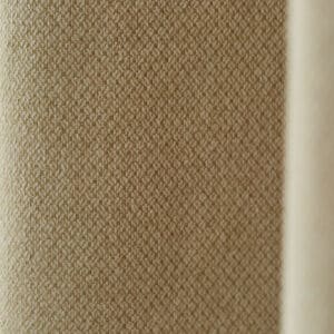 Tissu occultant OXFORD beige texturé avec tissage serré pour rideaux hôteliers sur mesure